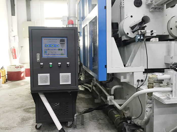 镁铝合金压铸使用现场 